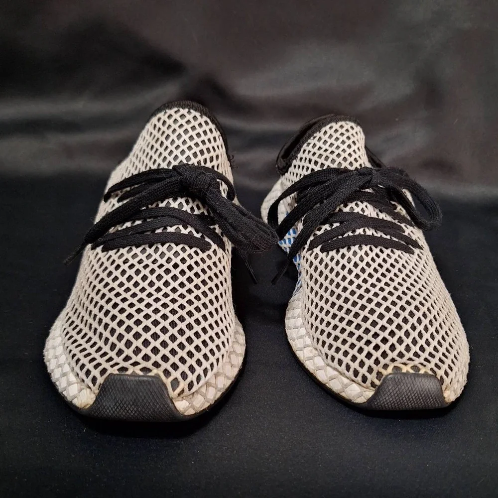 Adidas Deerupt Runner Mesh Sneakers M7.5 /W9 White Black Blue Athletic‎ Shoes